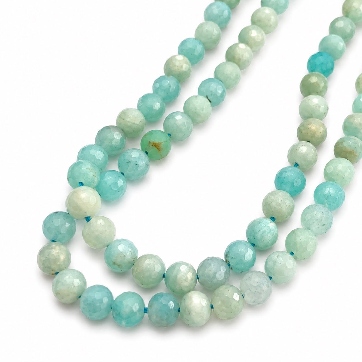 Strand of Agate Gemstone Beads - Size 6mm