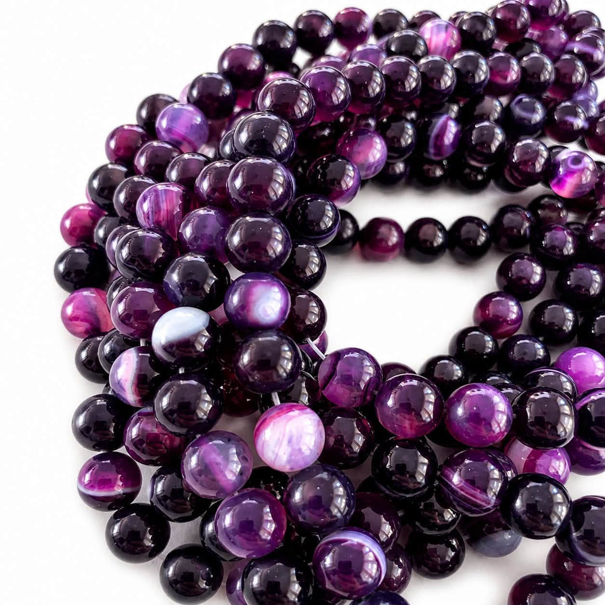 Strand of Purple Laced Agate Gemstone Beads - Size 8mm