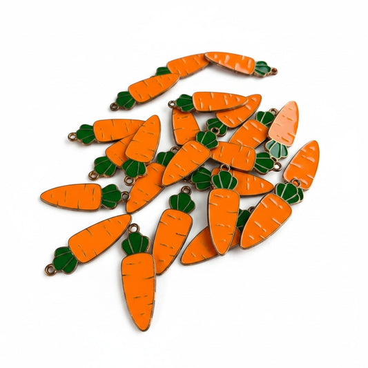 Large Carrot Pendant - Size 30mm