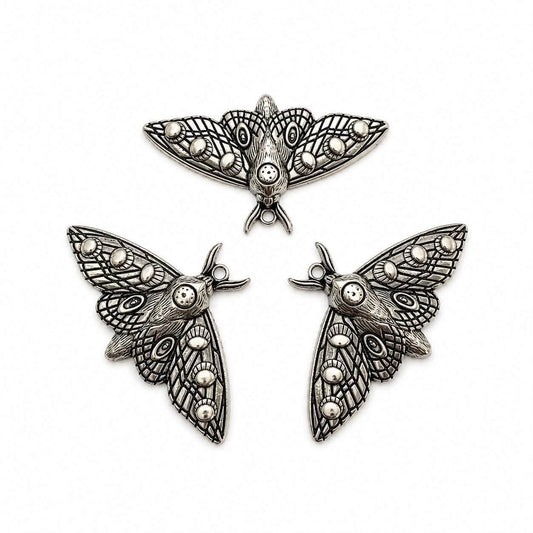 Moth Pendant - Size 58x35mm