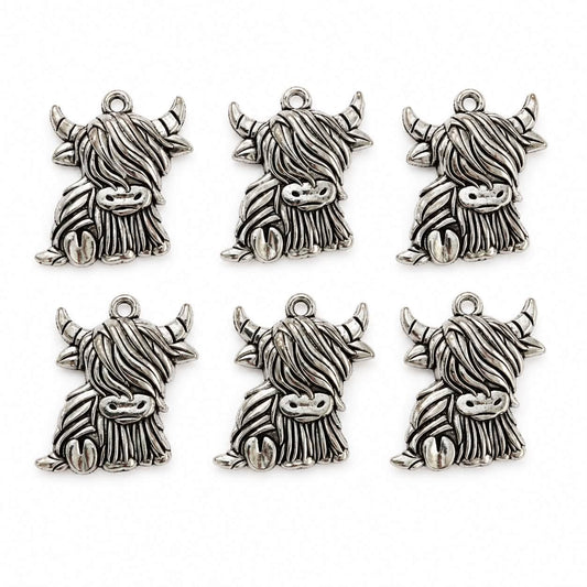 Highland Cow Charm - Size 25mm