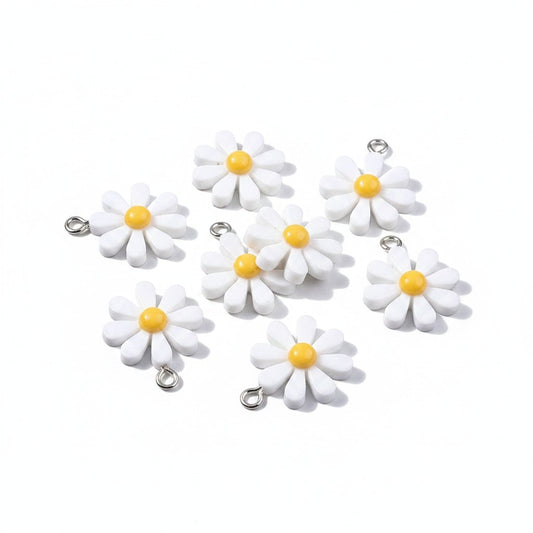 Daisy Flower Charms - Pack of 10